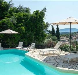 3 bedroom villa with heated pool in Kassiopi, Corfu, sleeps 6
